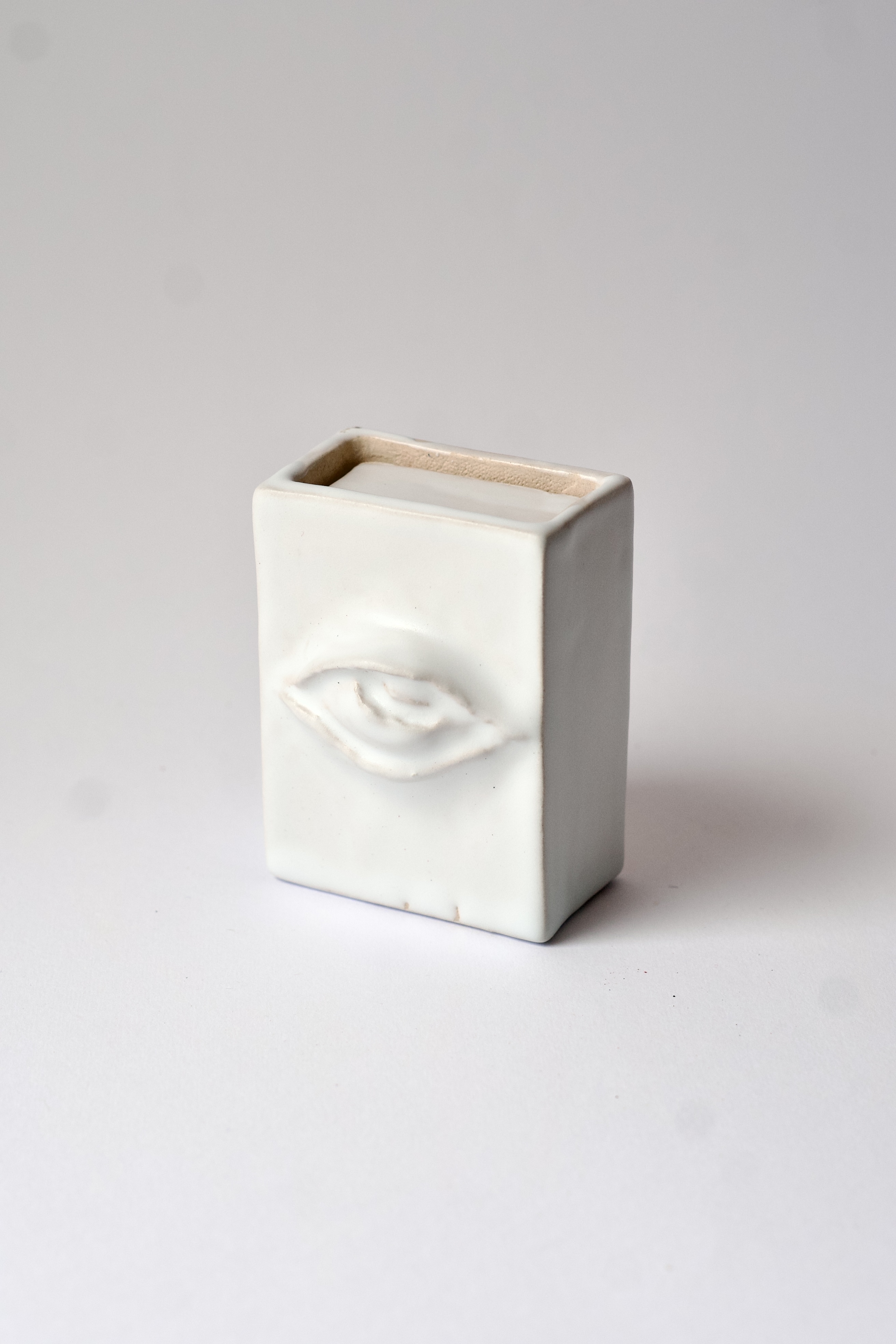Eye
