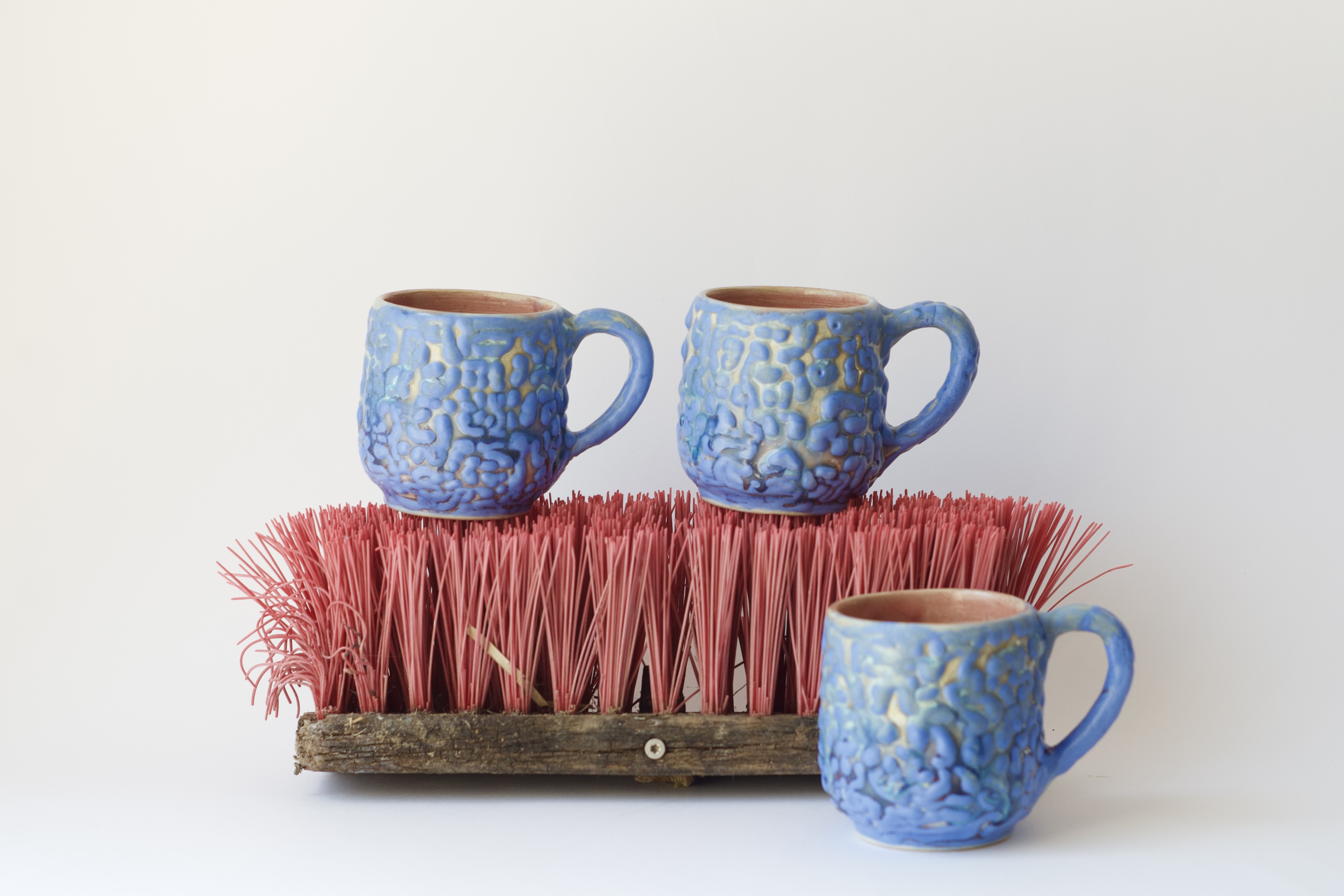 Mugs 