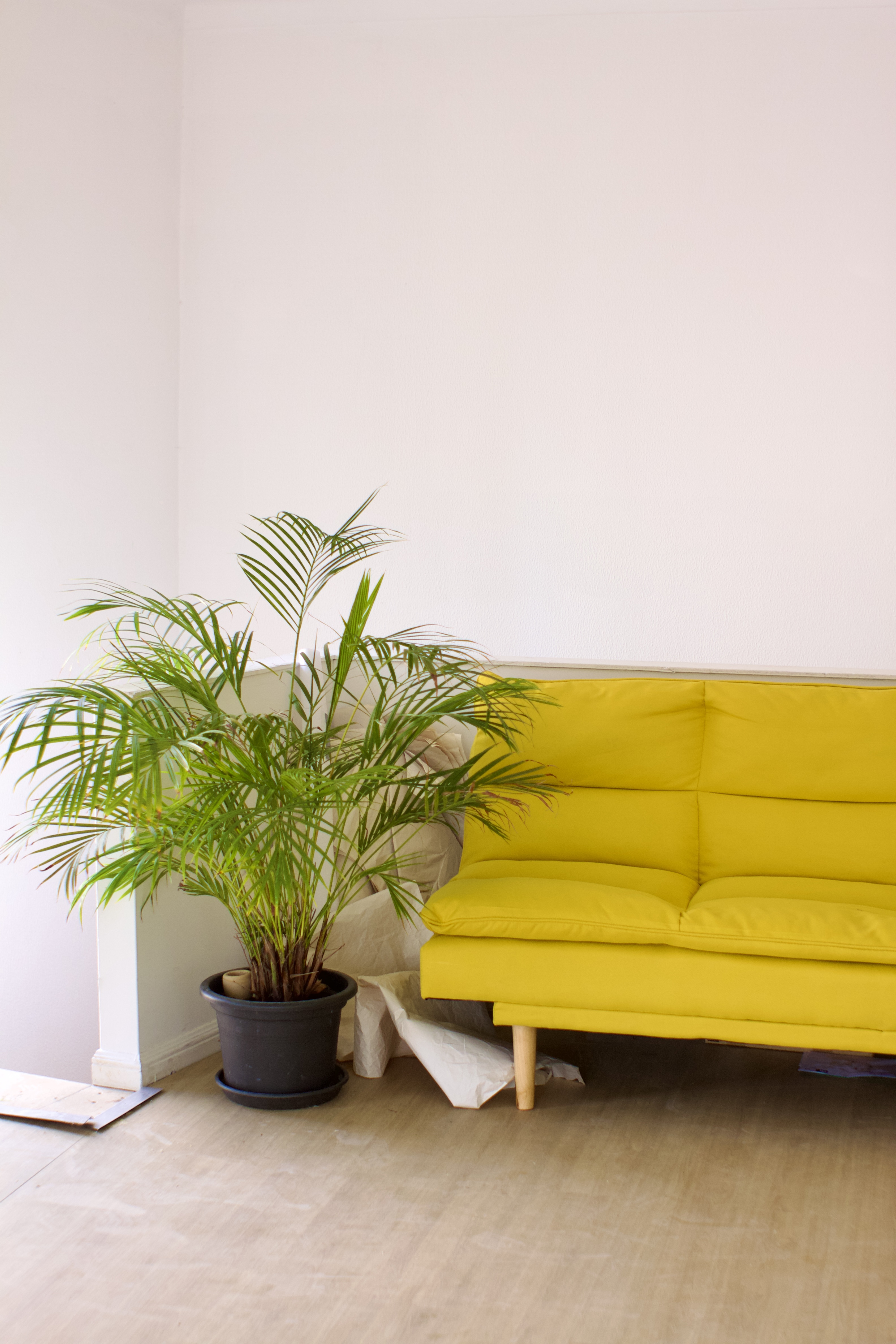 Yellow sofa corner
